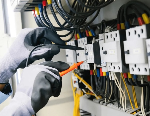 Mantenimientos eléctricos en Barcelona